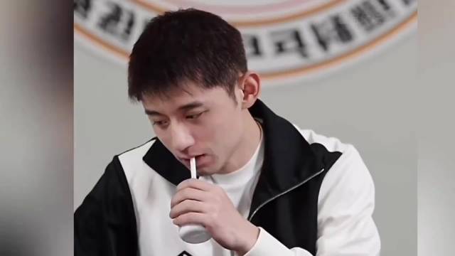 张继科与樊振东：本该是激烈的竞争者，却成为竞技场上难得的例外 国乒