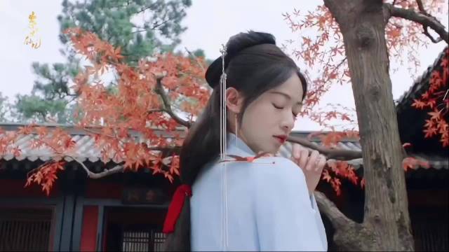 在墨雨云间爱上吴谨言后，王星越看她的眼神都变了