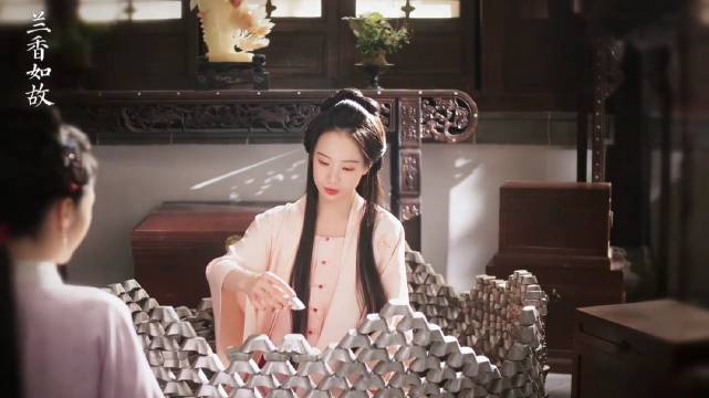 李梦这个兰香如故就是王熙凤本凤