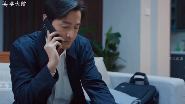 县委大院：乔市长看到好姐妹要回去嫁人了舍不得立马安慰
