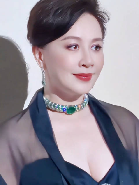 刘嘉玲 美丽迷人