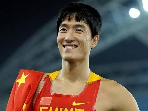 拒绝刘翔遭遇，拒绝分成比例，NBA生涯，姚明被体育局分走多少钱