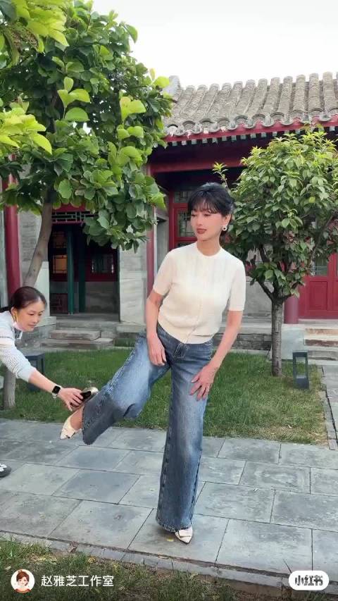 赵雅芝助力功夫女足绿茵赛场绽放巾帼力量