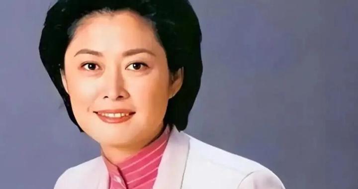 蔡磊追忆“敬一丹大姐”:今年芒种,她带着一束饱满的小麦来看我,那句温暖的嘱托竟成了诀别 蔡磊追忆“敬一丹大姐”:今年芒种,她带着一束饱满的小麦来看我,那句温暖的嘱托竟成了诀别