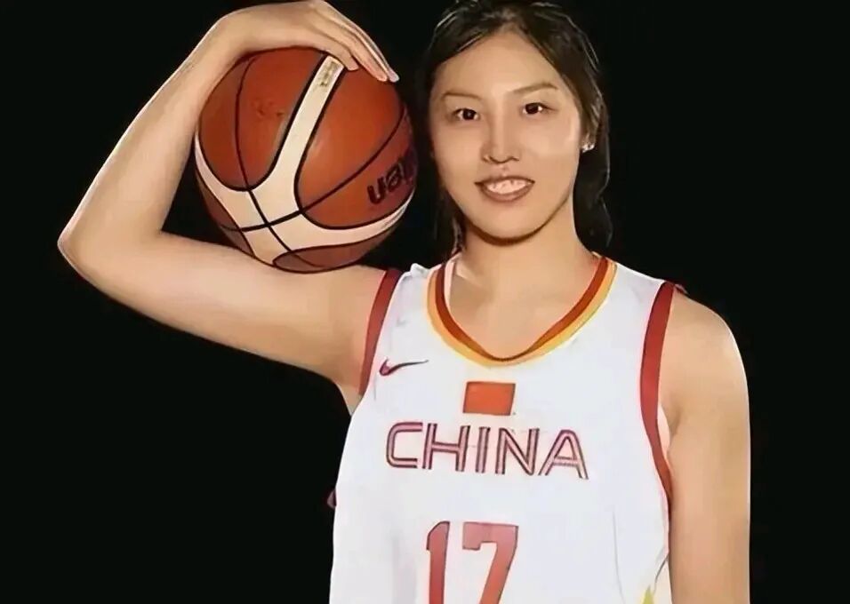张茹落选真相，不是新老交替，是宫鲁鸣的一次“战术豪赌”。