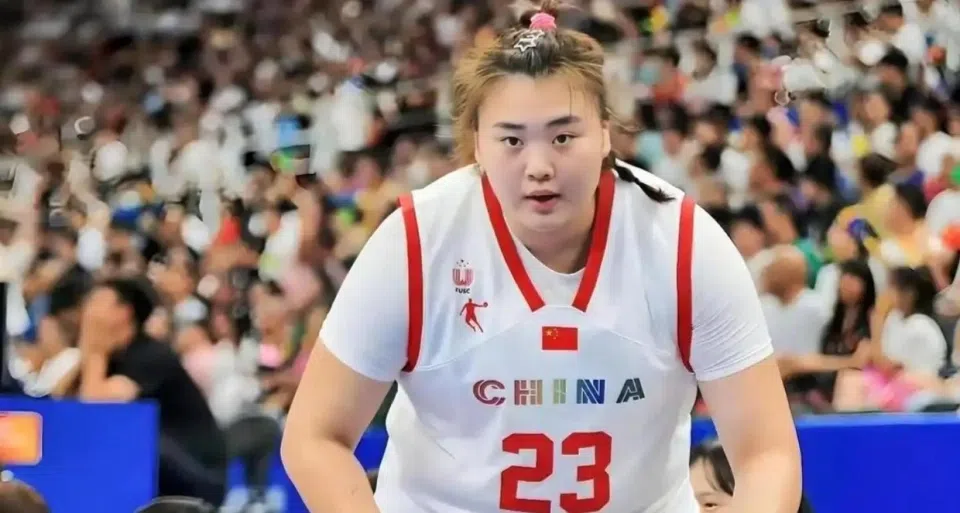 中国女篮亚运首战赛程出炉：对手身高不足1米7，张子宇再当“大魔王”