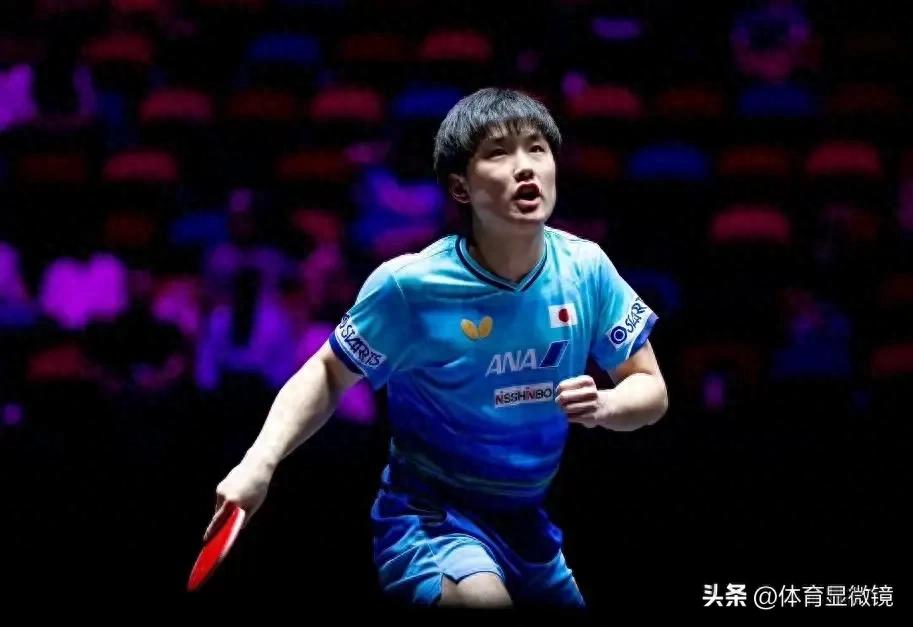 张本智和差2分赢球！妹妹同日4-1横扫国乒，这家人今天冰火两重天