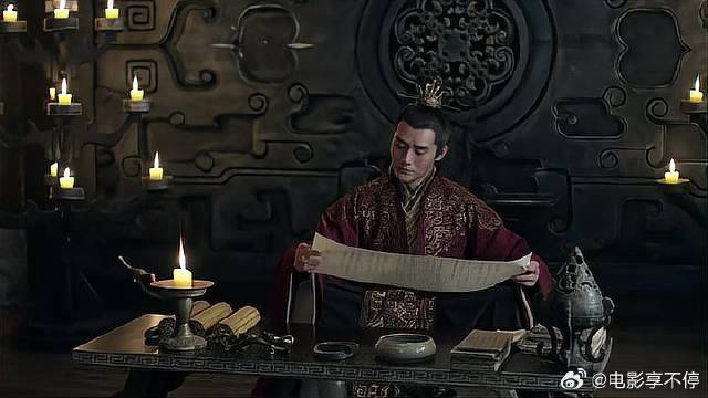 梅长苏被靖王气到咳嗽，靖王竟还直呼：先生这是喉咙痒？