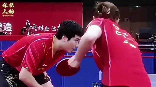 孙颖莎戏耍梁靖崑，大胖告状：教练她骗我