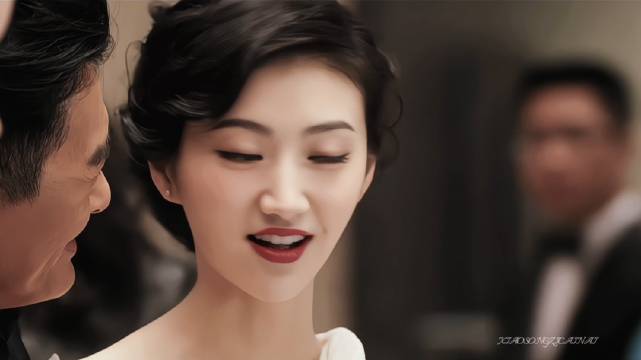 景甜回忆当年观影，称被迷得不要不要的