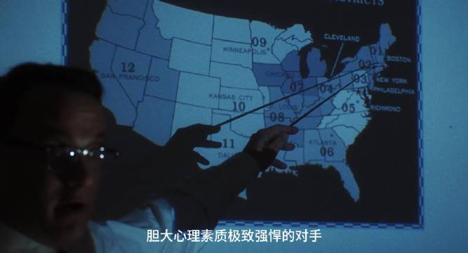 FBI探员上门反被戏弄，骗子伪装特勤上演影史经典交锋