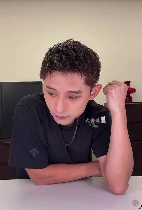刘翔前妻称单身未找到伴侣，张继科赞刘翔是英雄