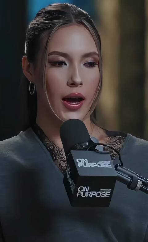 比起盲目努力，选对方向才是内核 真的很佩服谷爱凌的逻辑思维能力和认知