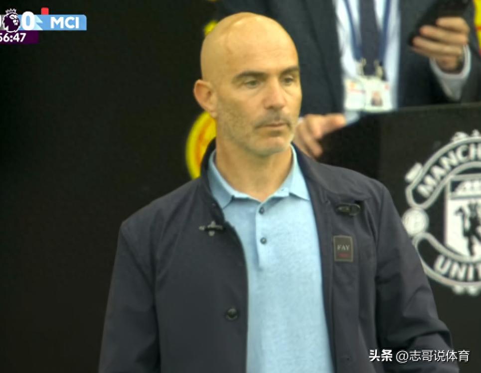 少打一人又如何？曼城客场1-0曼联、4连胜紧追阿森纳，哈兰德制胜