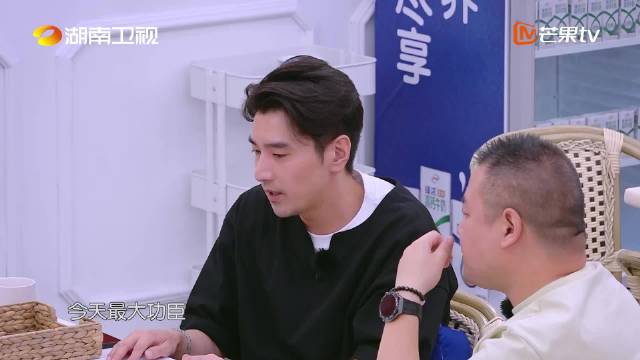 赖雨濛花少3后参加中餐厅，成长明显