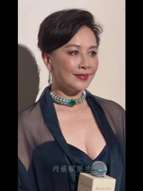 刘嘉玲