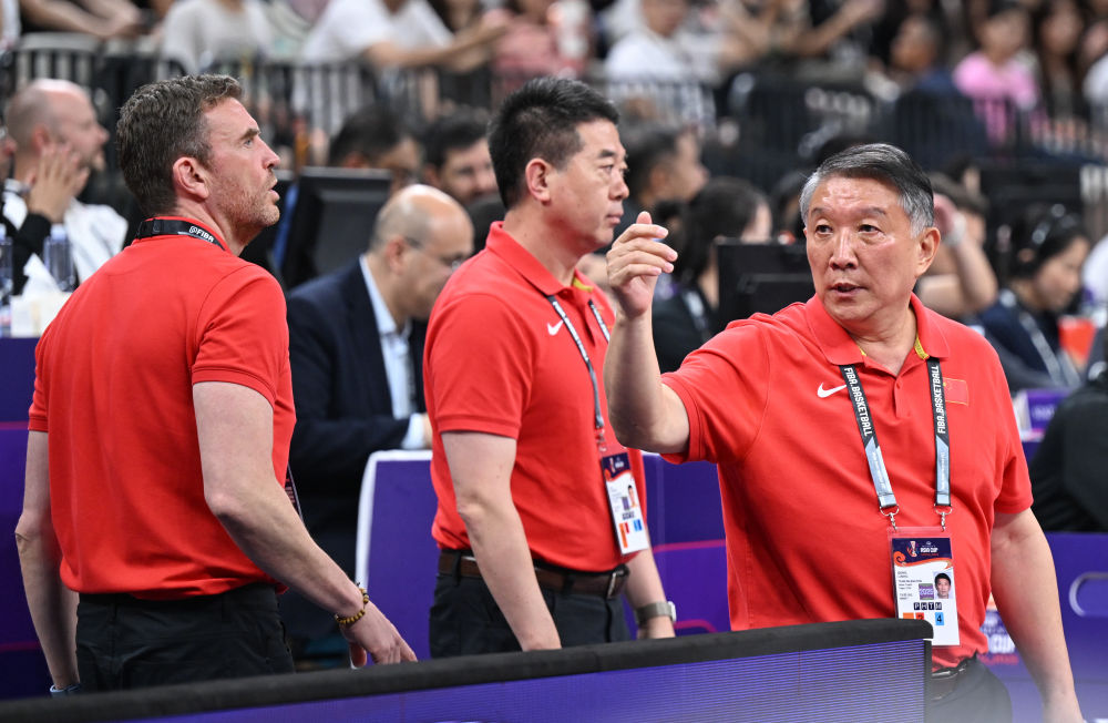 两场29分13篮板却落选世界杯，刘禹彤打法难融宫鲁鸣体系？