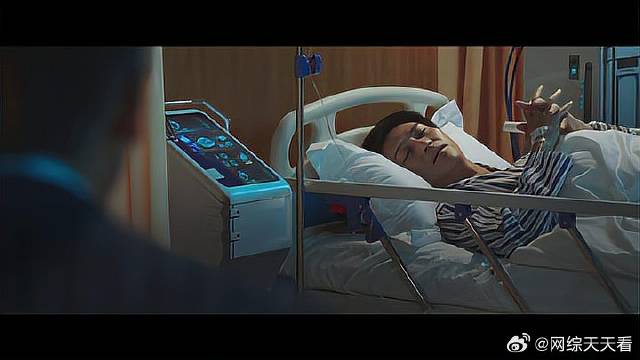 邓超回归现实 下秒一个动作，彭于晏看完秒懂