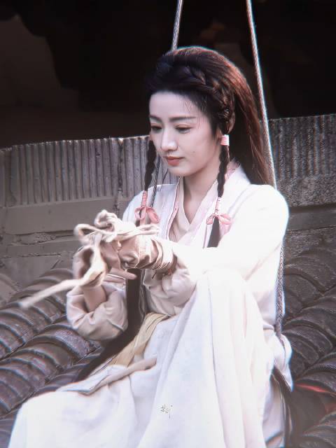 她一个萌猪 ❀黄羿.如珠 | 珠雀