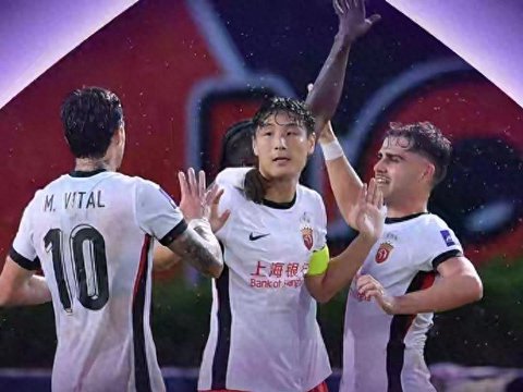 上海海港终结亚冠22个月不胜，巴尔加斯15分钟神级戴帽姆巴佩附体