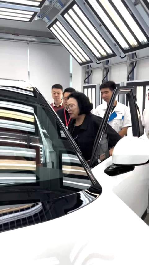 小鹏G9L全球路测674万公里，左右碰撞全5星安全