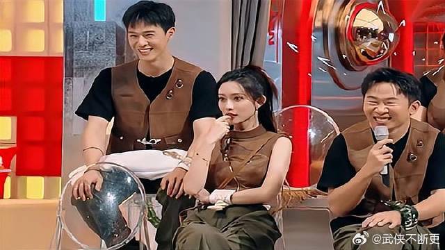 金瀚真是壮如牛！把白宇连推到水里两次，杨迪：好恐怖啊丨星期六