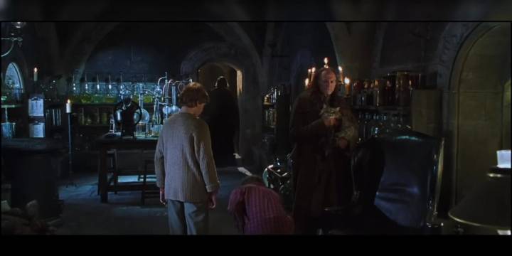 《哈利·波特与密室》 《Harry Potter and the Chamber of Secrets》…