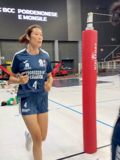 重返 PalaCrisafulli 赛场！ 科內利亚诺 蓄势待发：加油，黑豹队！…