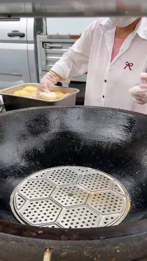 合肥锅贴馍，碳水版“如来神掌”！