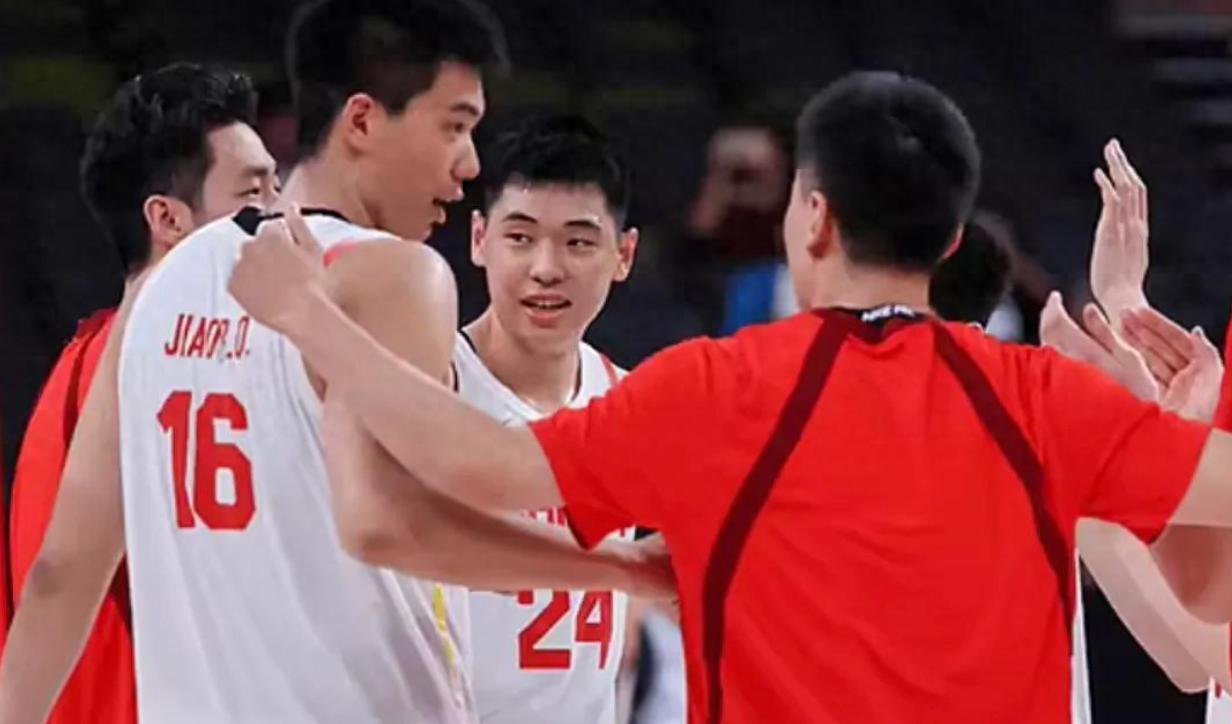 87:78！中国男篮惊险进四强，险遭保送球队爆冷，半决赛难打