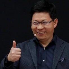 完了！问界真要撤出华为门店了，有网友开始退定金，二手车价格也崩了？