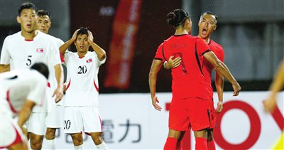 超龄球员成功“连线”​ 中国队拼下3分