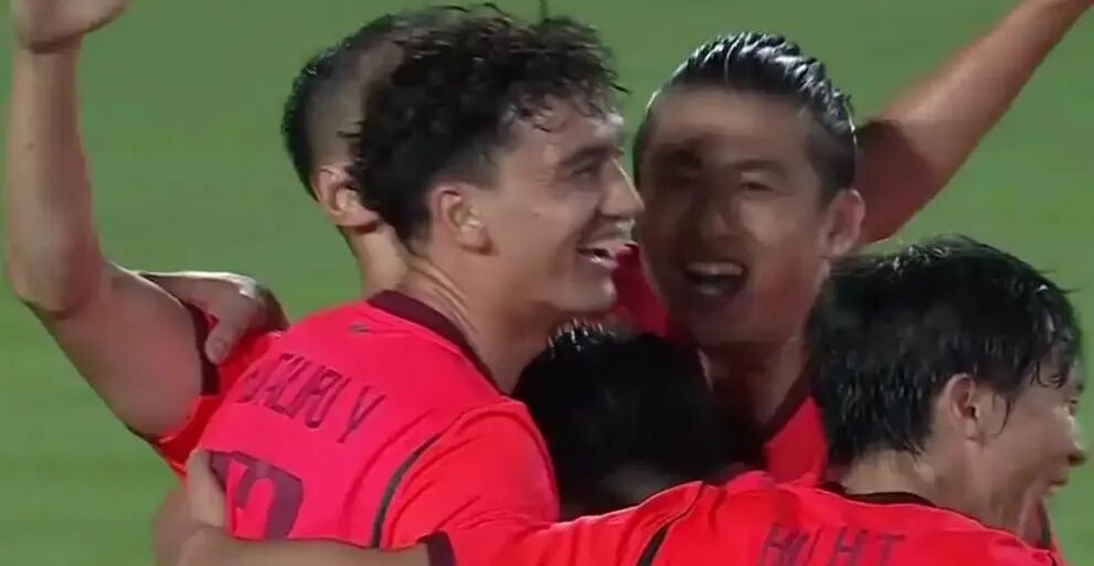 亚运会首战，中国U23国足逆转取胜！