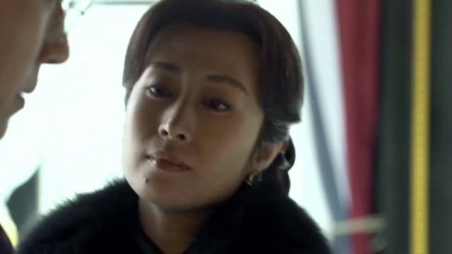 明楼被掌掴，明家还是大姐说了算的
