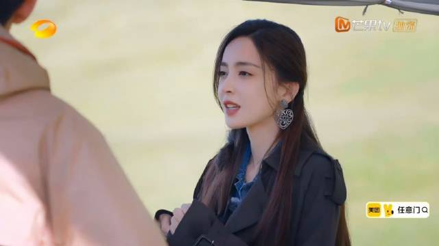 丞磊设定忽略娜扎美貌，娜扎直呼有挑战：我的美貌从没被忽略过！