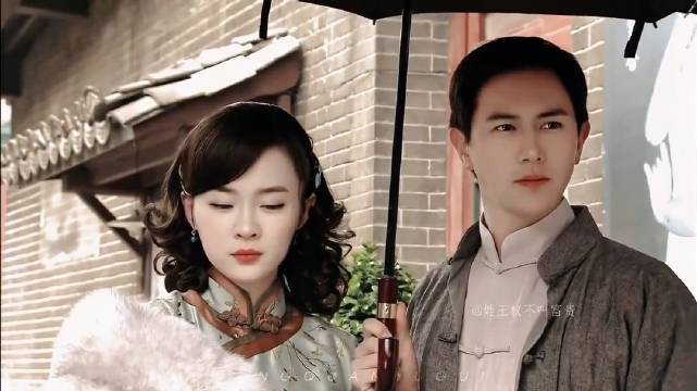 “这才是我该看的古早强取豪夺，建模脸和小白花赢了一切…… ”