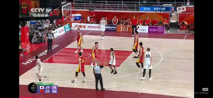 周琦点破男篮战术连接性差，哈珀指打法老套各自为战