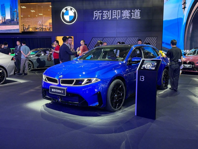 宝马i3(海外)值得等吗？新世代驾驶者之车深度解析+FAQ