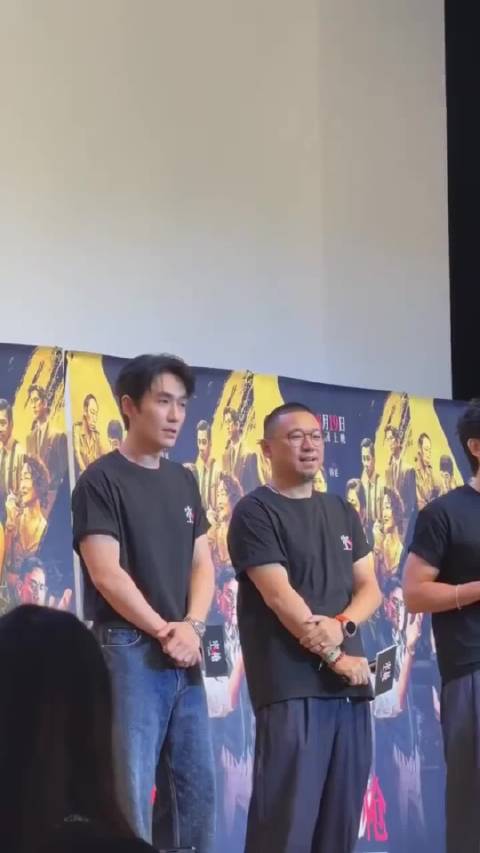 哈哈哈这个观众好会说