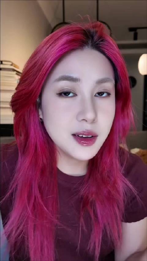 被别人误解的时候有点窃喜，还好没有发现真正的我