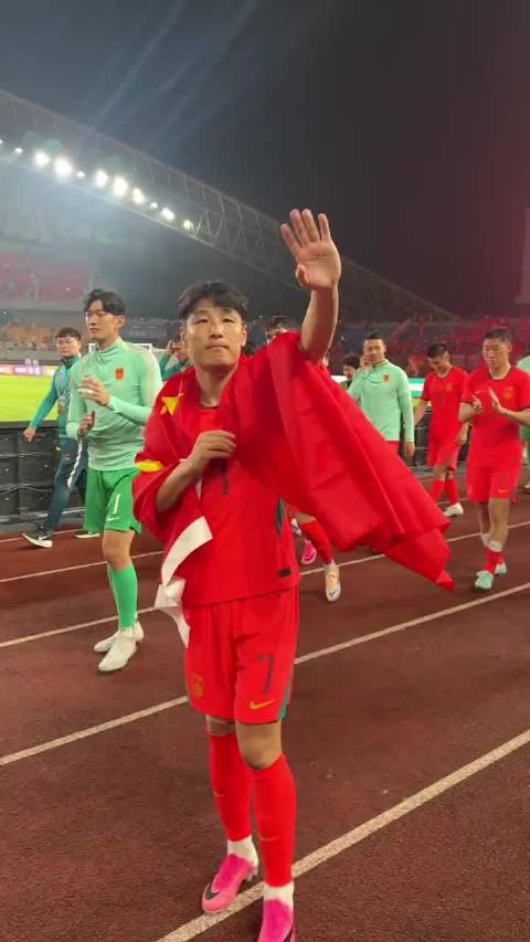 国足主场0-0战平泰国，场面占优平局收场