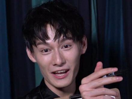 舅舅心动的那位，竟与聂导审美撞衫！舅妈们速来集结