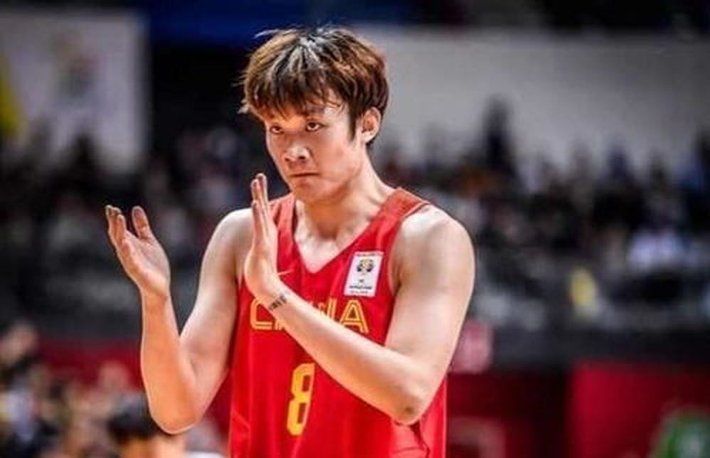 郭士强带队19分惨败日本创最大分差！110天集训快攻得分仅8分他公开认防守失误，世预赛晋级被动