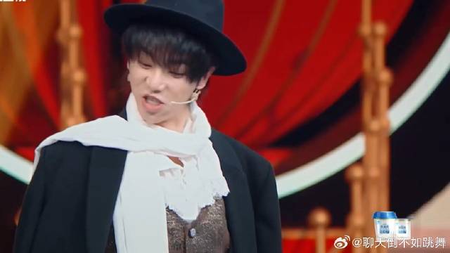 华晨宇演《上海滩》许文强 出场气势拉满了，谁料贾玲一句话令他瞬间破功！