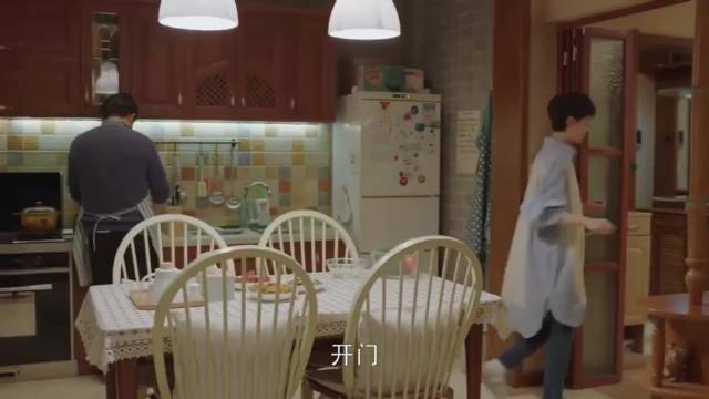 小欢喜：爷爷奶奶送巨型零食，却暗藏传销陷阱？
