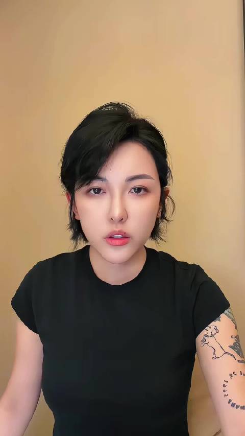 张凯毅官宣离婚，曾称结婚第一年八百次想离婚