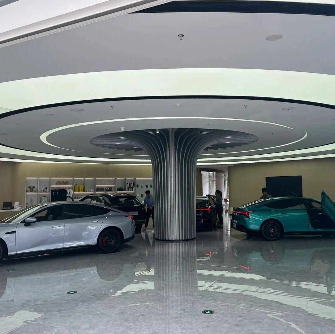 周鸿祎后悔投资哪吒汽车：再也不投新能源汽车