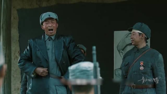 功勋：壶梯山战役炸碉堡，获一等功.