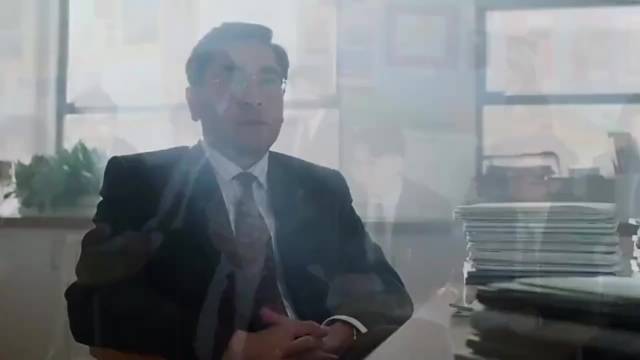 周星驰上了天台一趟，地位马上变得不一样，太搞笑了