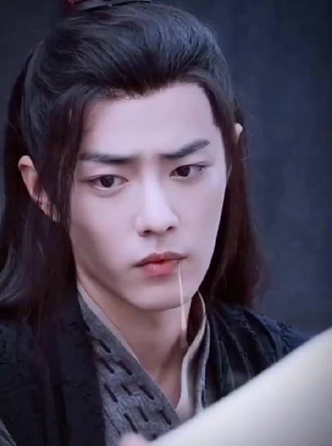 太灵了我的天，就在他之前从来没看过这么俏皮可爱的男主